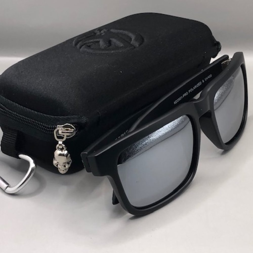 TWO New In Plastic KDeam Sunglasses - Picture 8 of 9